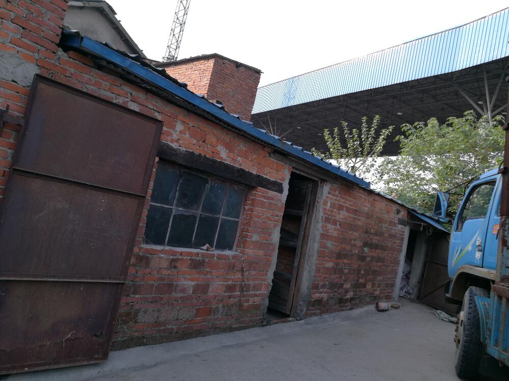 ������***��˾���е�λ�ڰ����Ж|վ�|؛��(ch��ng)��(n��i)���ݡ�������C(j��)е�O(sh��)�估܇�v�Ј�(ch��ng)�r(ji��)ֵ�u(p��ng)��