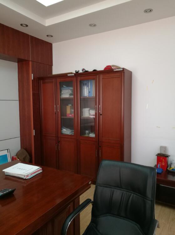 �Ϸ�****��˾λ�ڷ����h����悾�������ɽ��Է�Ŀ�е��k���O���������Ｐ�ڽ������Ј��rֵ�u��